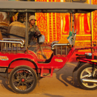Small-Group Mekong Sunset Tour