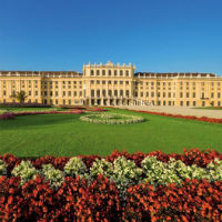 Skip-The-Line Schoenbrunn Palace & Vienna Guided Tour