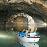 Tour of Vienna Woods: Heiligenkreuz, Mayerling & Seegrotte Cave