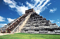 Chichén Itzá Sightseeing Excursion