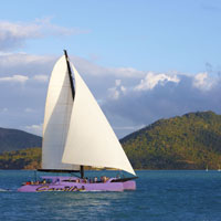 Whitehaven Beach: Camira Day-Sailing Adventure