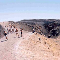 Full-Day Caldera Cruise Including a Stop at the Volcano and a Swim in the Hot Springs