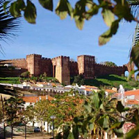 Full-Day Tour Best of the West: Castle of Silves, Foia, Lagos, and Ponta da Piedade
