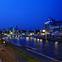 Guided Tour of Moscow at Night