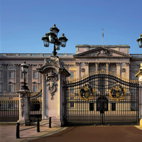 Buckingham Palace Tour with Afternoon Tea