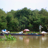 Small-Group Tour: Tonle Sap Secrets