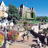 Butchart Gardens Tour from Vancouver