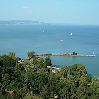 Lake Balaton & Herend Porcelain Manufactory with Lunch & Drinks