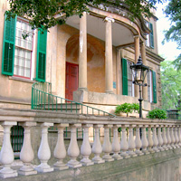 Historic Homes Savannah Walking Tour
