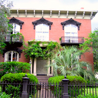 Midnight in the Garden of Good and Evil Walking Tour