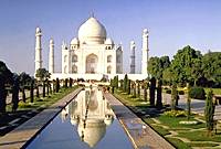 Taj Mahal, Agra Fort, and Fatehpur Sikri Day Tour