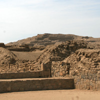 Small-Group Tour: Road to Pachacamac Biking