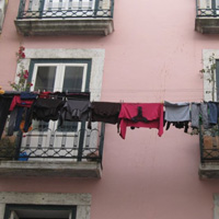 Small-Group Half-Day Walking Tour: Lisbon Adventure with Local Food Tasting