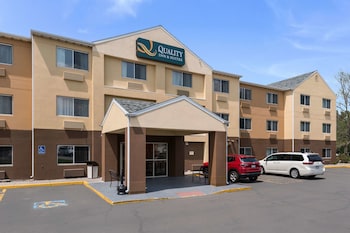 Quality Inn & Suites Quality Inn & Suites