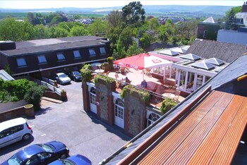 The White Hart Hotel The White Hart Hotel