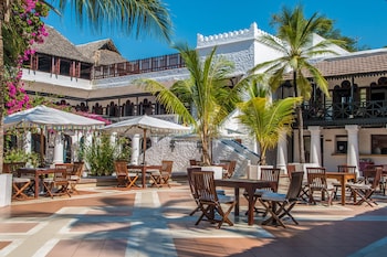 Serena Beach Resort and Spa Serena Beach Resort and Spa