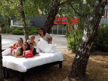 tarifs reservation hotels ibis Lorient
