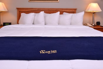 

New Victorian Inn & Suites Omaha