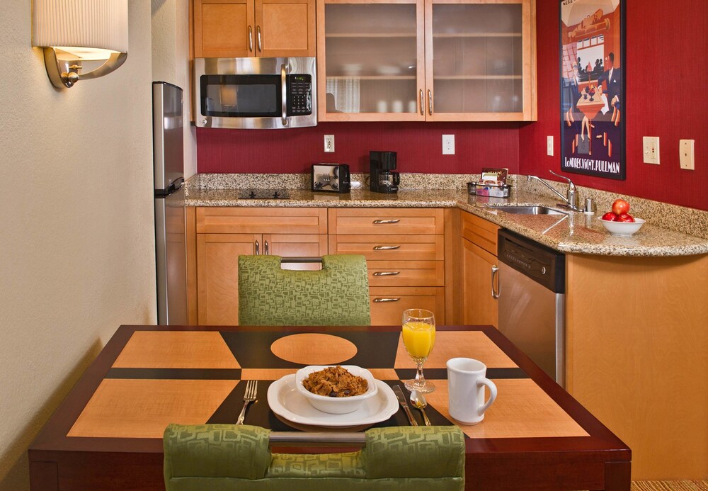 Courtyard By Marriott Rtp Durham Nc 201 Residence Inn 27713 Room 5 Of 42