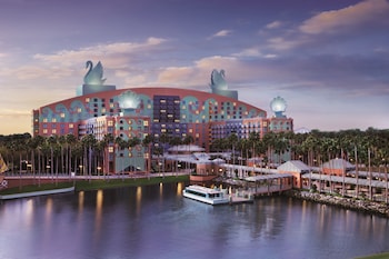 Walt Disney World Swan Walt Disney World Swan