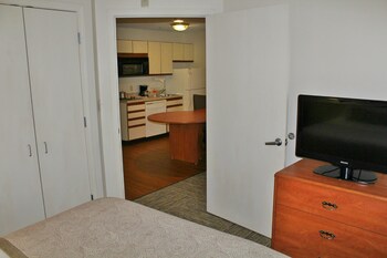 Candlewood Suites - Syracuse Airport in North Syracuse, New York