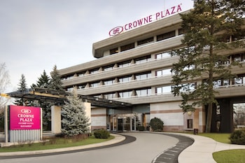 Crowne Plaza Hotel Bucharest Crowne Plaza Hotel Bucharest