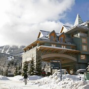 惠斯勒瀑布 ResortQuest 旅館