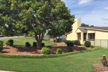 Super 8 by Wyndham Monroe in Monroe, North Carolina