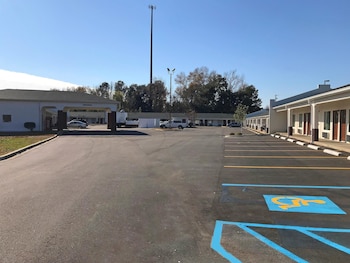 Americas Best Value Inn & Suites-Sumter in Sumter, South Carolina