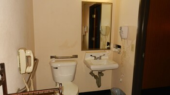 Pokój, Łóżko queen, przystosowanie dla niepełnosprawnych