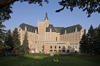 Delta Hotels by Marriott Bessborough Delta Hotels by Marriott Bessborough