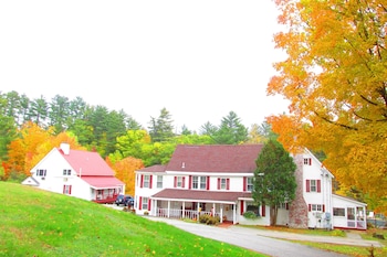 Cranmore Mountain Lodge Bed & Breakfast Cranmore Mountain Lodge Bed & Breakfast