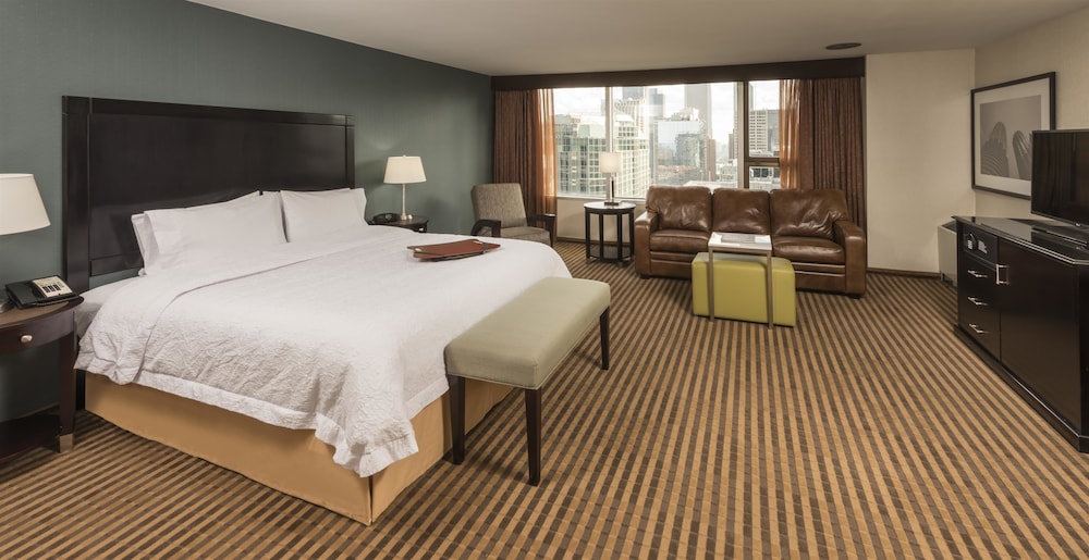 Hampton Inn Chicago Downtown Magnificent Mile Chicago Price