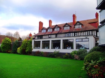 Bryn Howel Hotel Bryn Howel Hotel