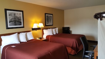 Suite, Multiple Beds, Non Smoking