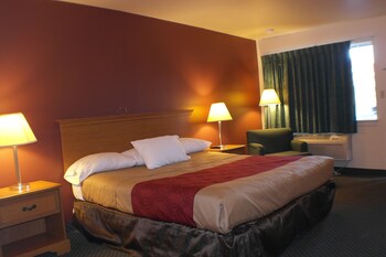 Economy Inn and Suites Economy Inn and Suites