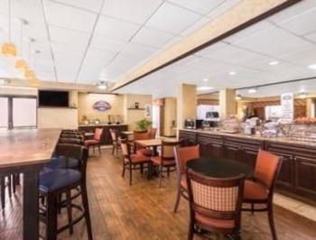 

Baymont Inn & Suites East Rome