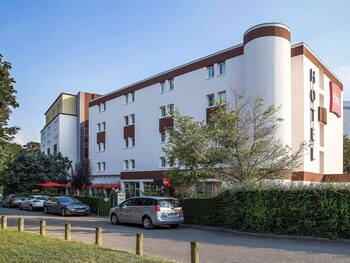 tarifs reservation hotels Ibis Paris Meudon Velizy