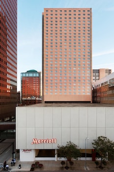 Des Moines Marriott Downtown Des Moines Marriott Downtown