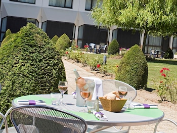 tarifs reservation hotels ibis Styles Tours Sud