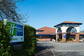 Holiday Inn Express Peterborough Holiday Inn Express Peterborough