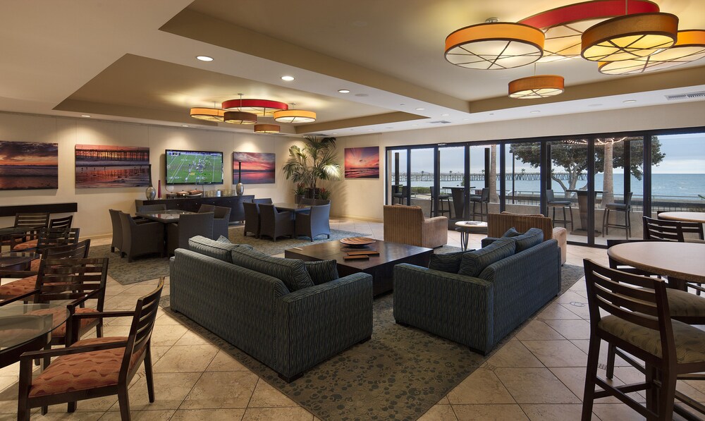 Crowne Plaza Ventura Beach Price Address Reviews Crowne Plaza Ventura Beach