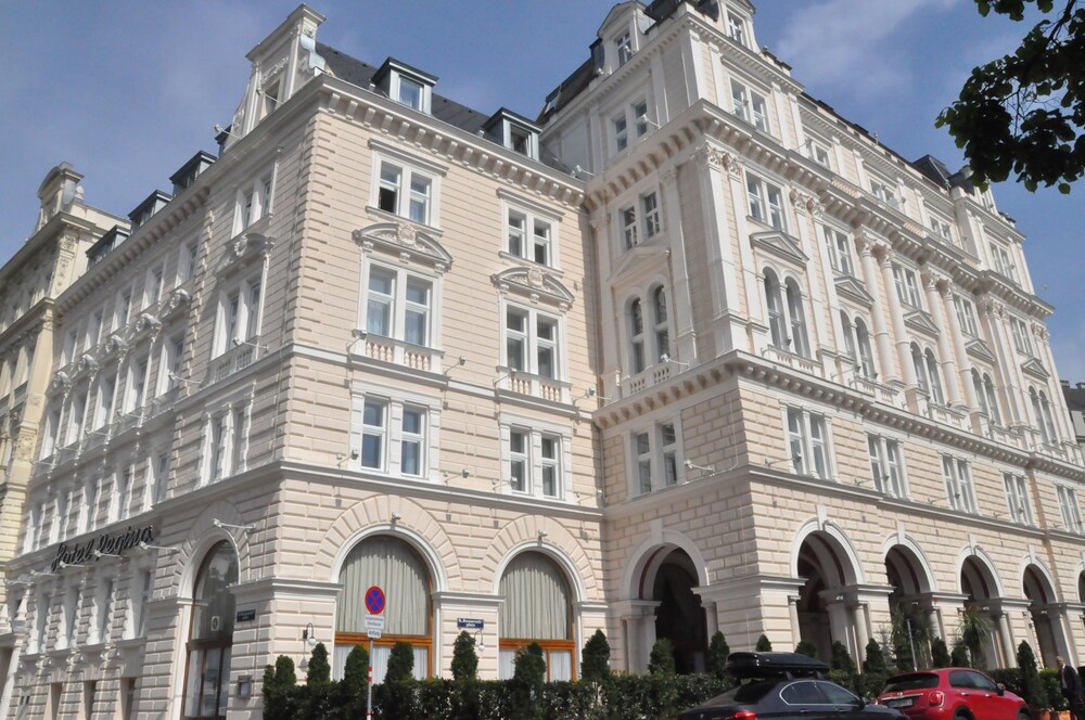 Hotel Regina Vienna Price Address Reviews