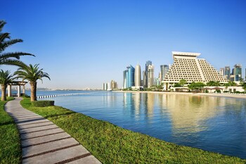 Sheraton Grand Doha Resort & Convention Hotel Sheraton Grand Doha Resort & Convention Hotel