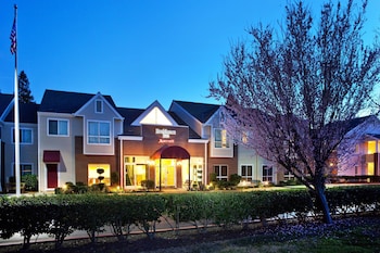 Residence Inn by Marriott Sacramento Airport Natomas Residence Inn by Marriott Sacramento Airport Natomas