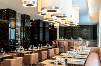 tarifs reservation hotels Sofitel Paris Arc de Triomphe