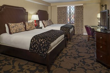 Deluxe Room, 1 King Bed