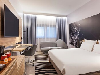 tarifs reservation hotels Novotel Tours Centre Gare