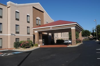 Quality Suites in Morristown, Tennessee