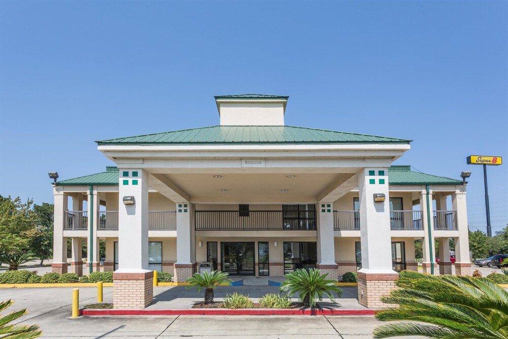 Super 8 Slidell La 2010 Old Spanish Trail 70458 Hotel 1 Of 31